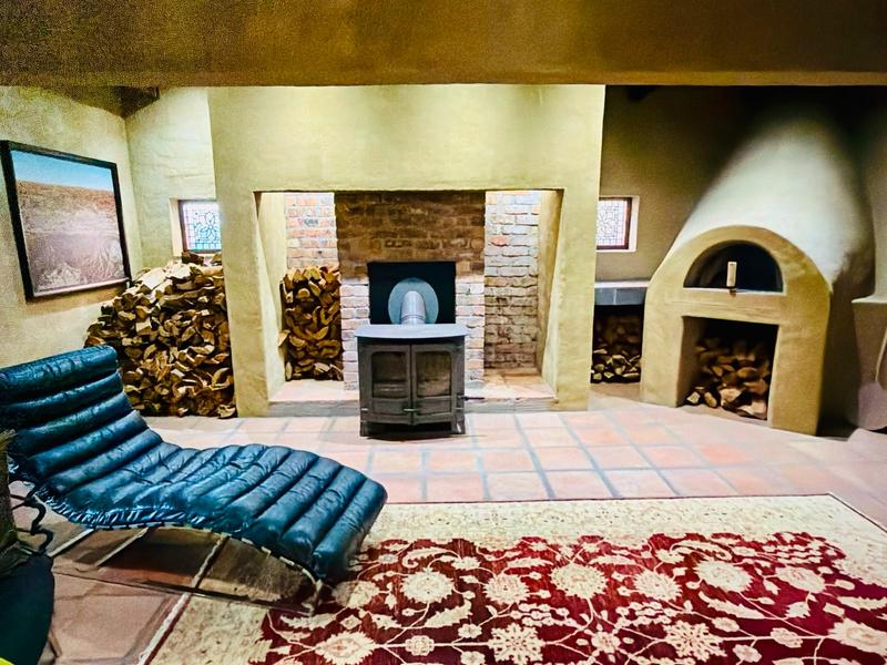 7 Bedroom Property for Sale in Westcliff Western Cape
